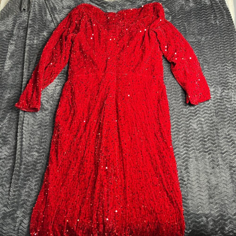 Women's Velvet and Sequin Maxi Dress Size 1XL? (see measurements) Red - Picture 5 of 6